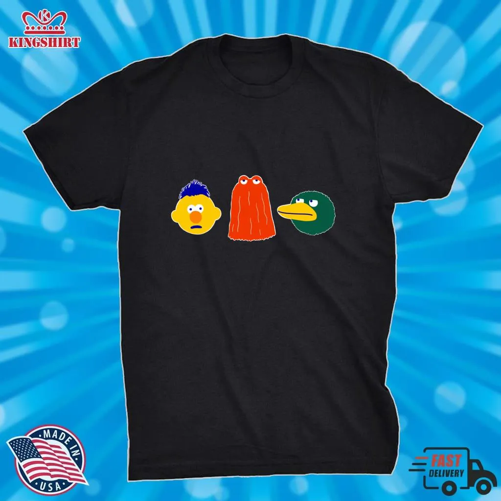 Awesome YELLOW, RED, DUCK   On Blue Classic T Shirt Size up S to 4XL