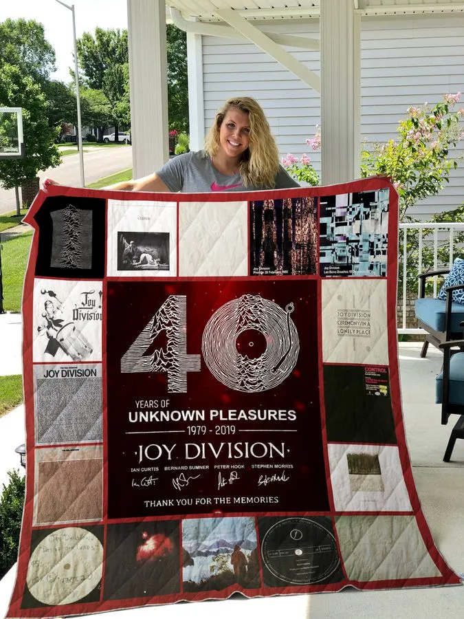 40 Years Of Unknown Pleasures Joy Division 1979 2019 Quilt Blanket