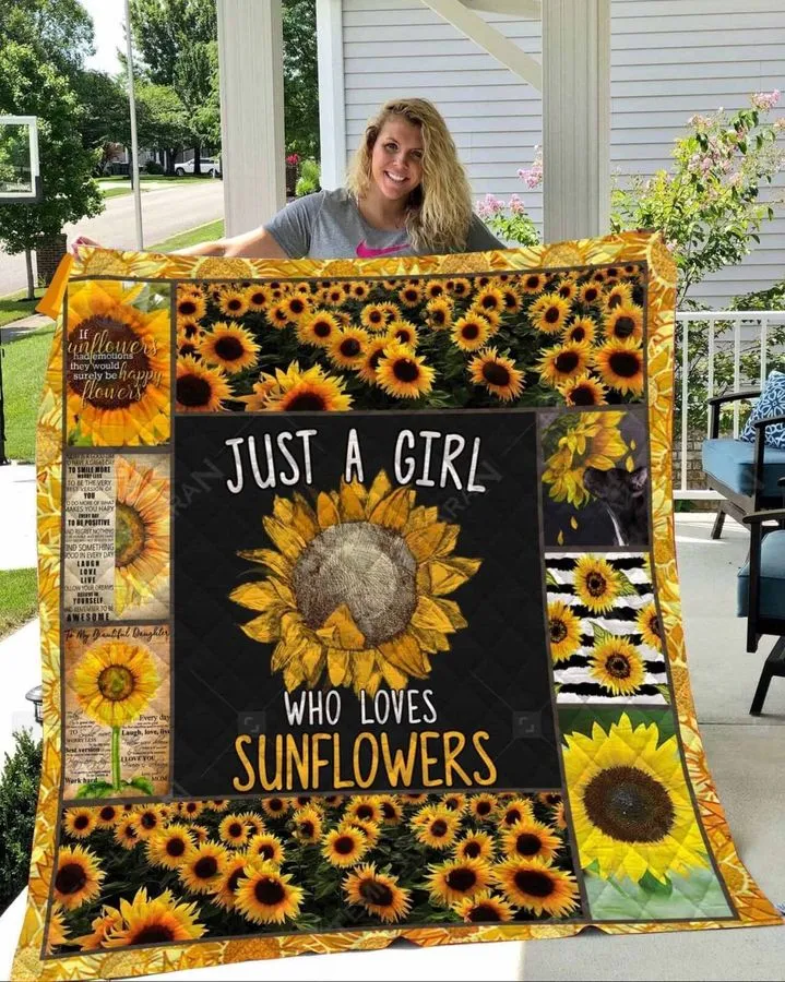 A Girl Who Loves Sunflower 3D Customized Quilt