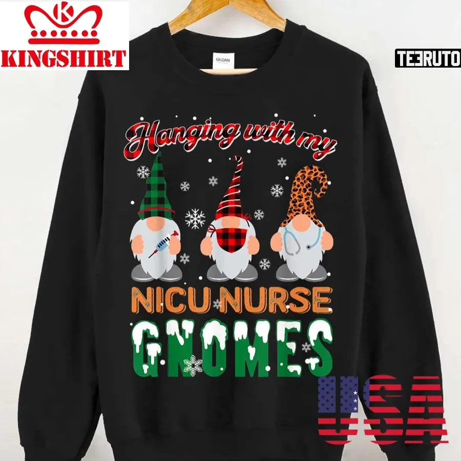 Hanging With My Nicu Nurse Gnomes Plaids Christmas Sweatshirt