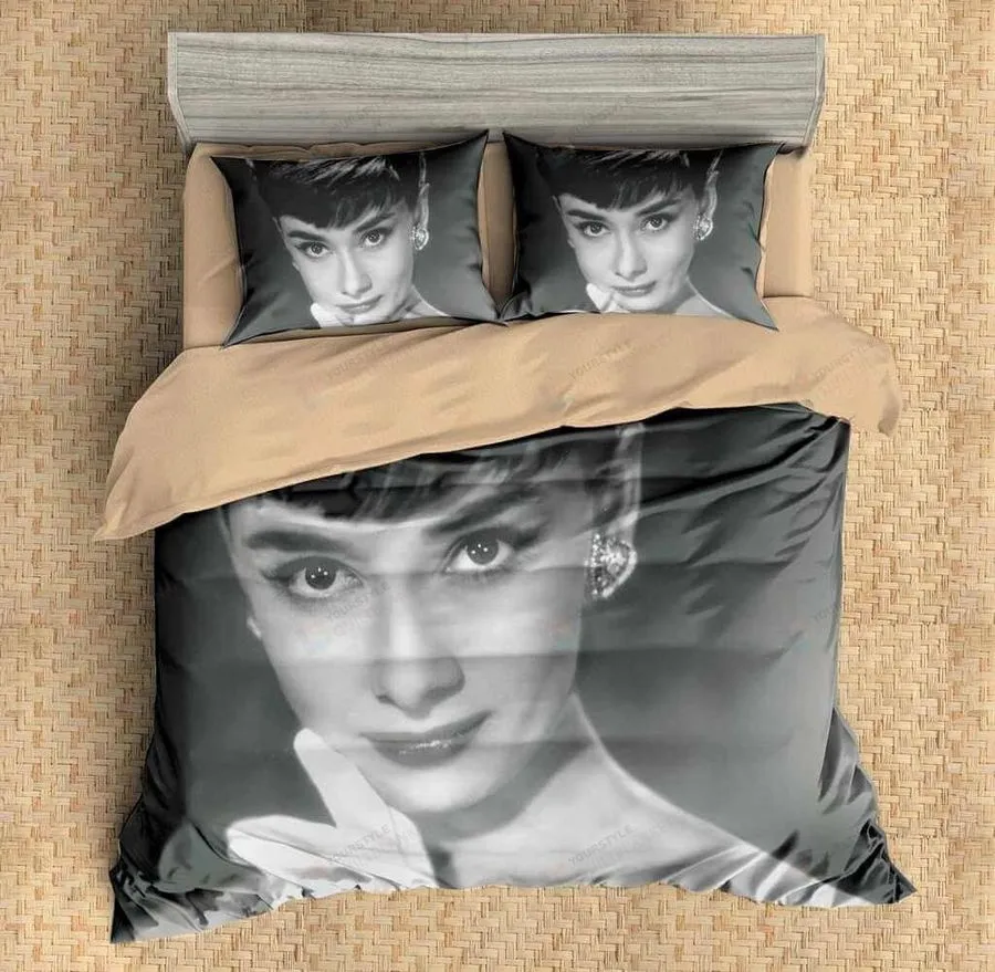 3D Black And White Audrey Hepburn Bedding Set For Fans