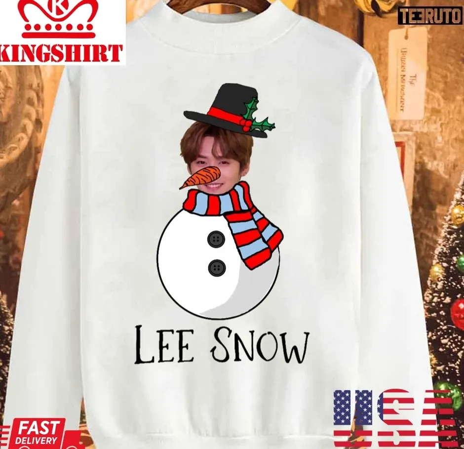 The cool Lee Snow Stray Kids Christmas Card Unisex Sweatshirt Unisex Tshirt