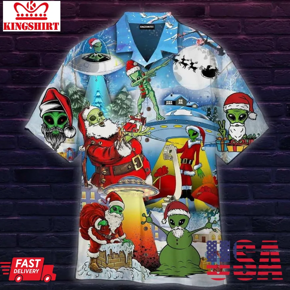 Alien And Santa Claus At Christmas Hawaiian Shirt Unisex
