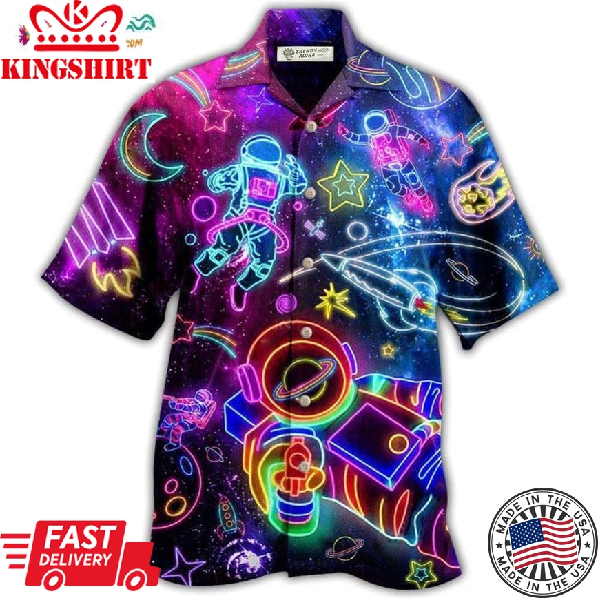 Astronaut Galaxy Escape To The Stars Hawaiian Shirt