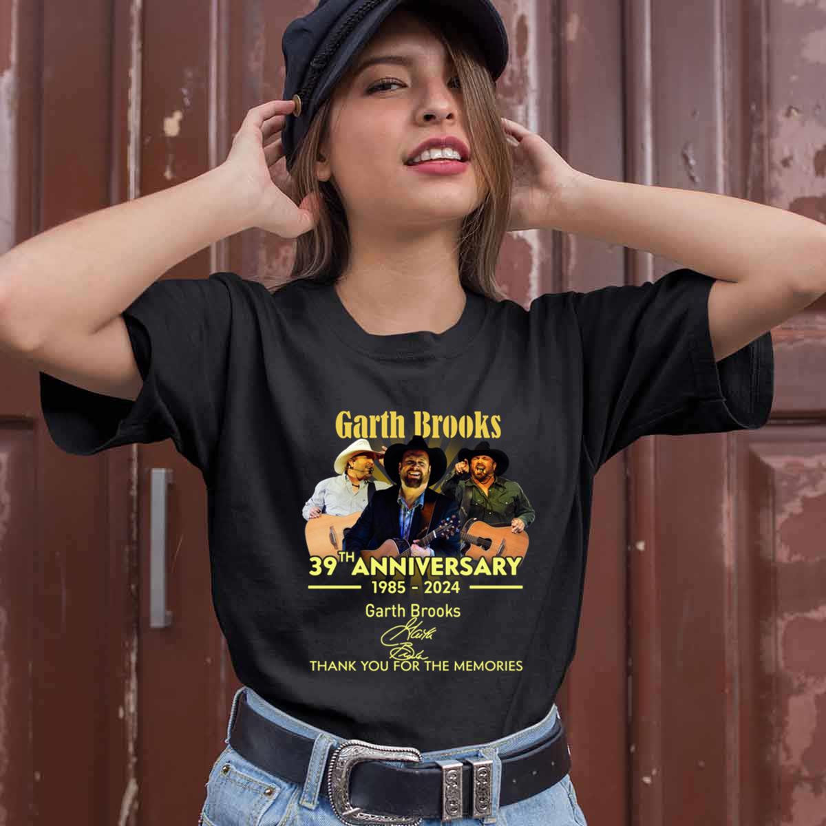 Garth Brooks 39th Anniversary 1985 2024 Signature T Shirt