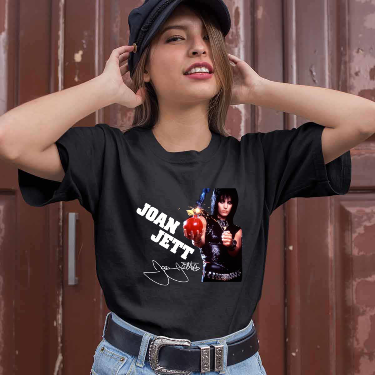 Joan Jett Signature 1 T Shirt