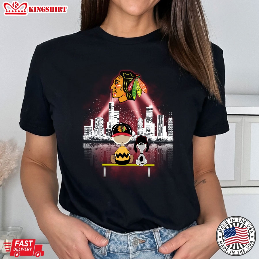 Charlie Brown And Snoopy Watching City Chicago Blackhawks T-Shirt