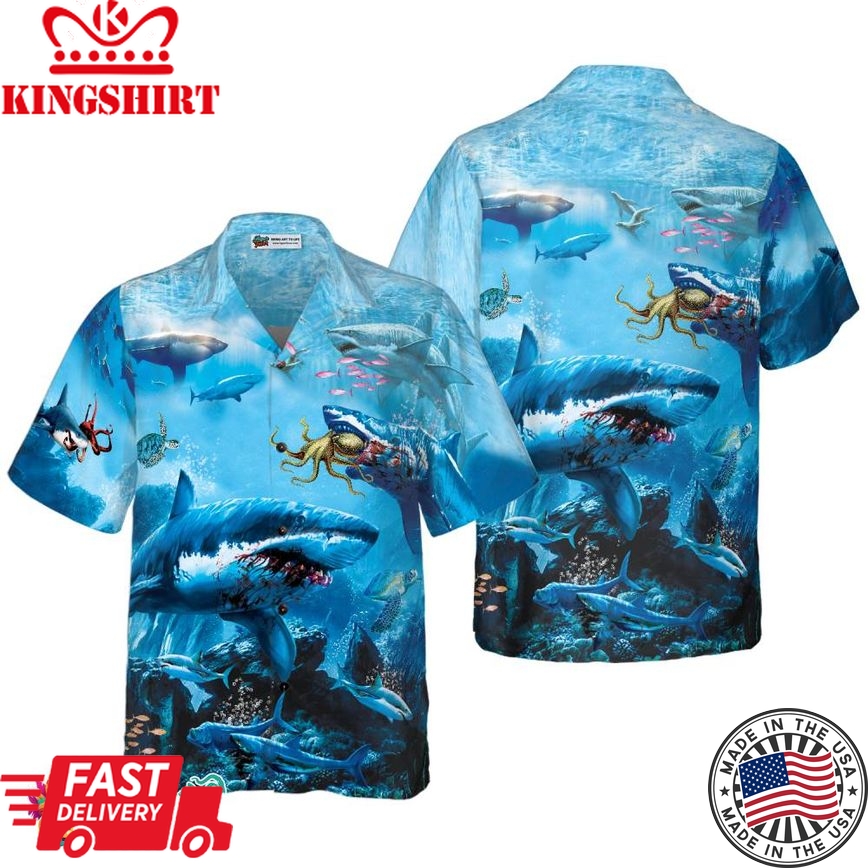 Extreme Dangerous Shark In The Sea Hawaiian Shirt