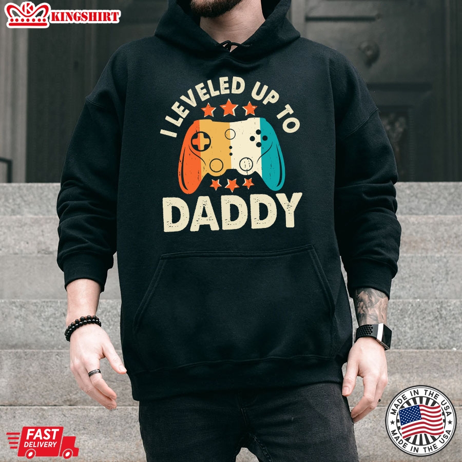 I Leveled Up To Daddy Vintage Father's Day Hoodie