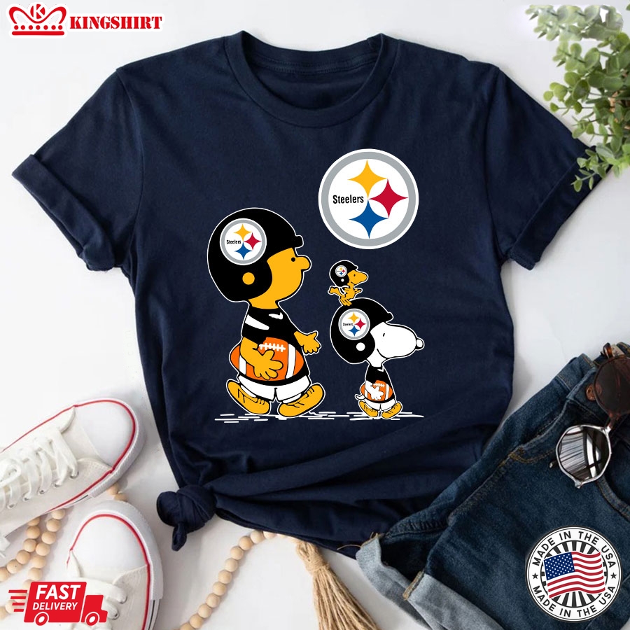 Peanuts Charlie Brown And Snoopy Pittsburgh Steelers T-Shirt