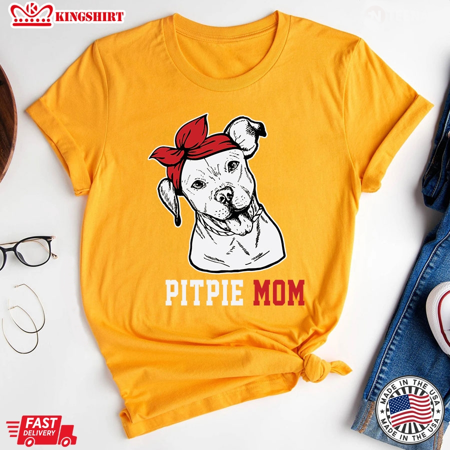 Pitpie Mom Pitbull With Headband Dog Mom T-Shirt