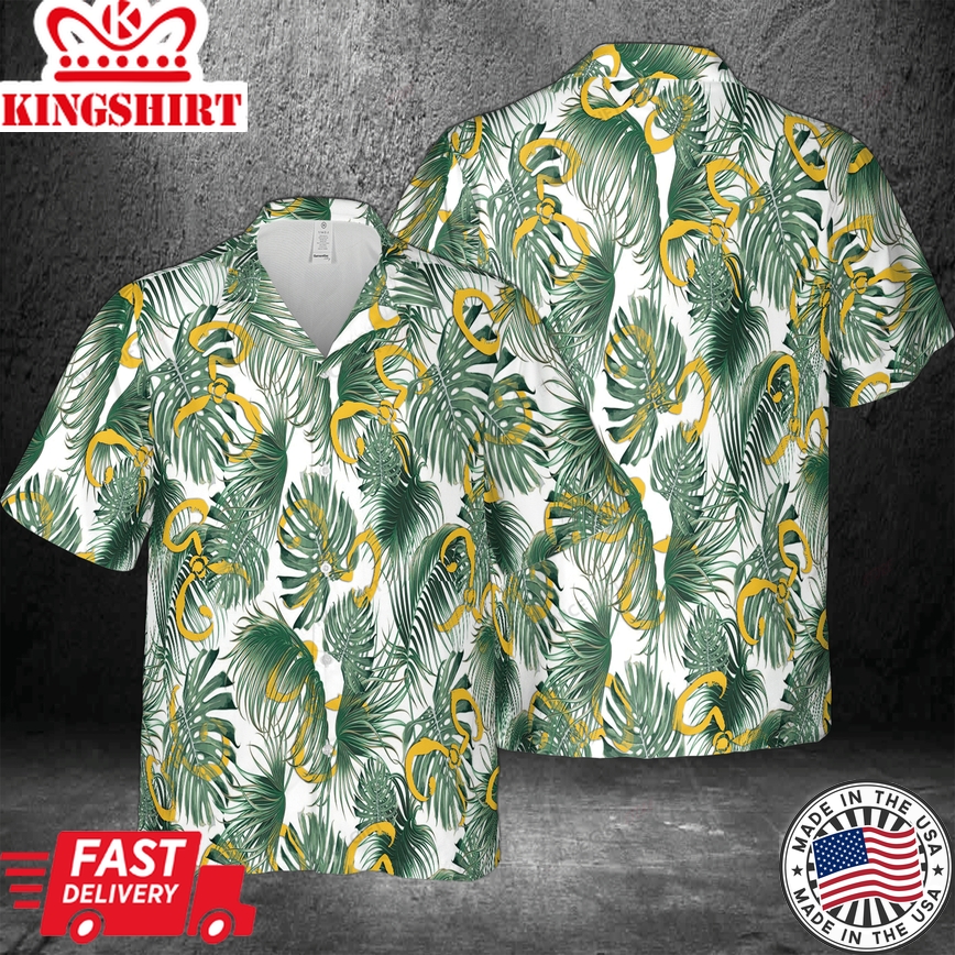 The King In Yellows Hawaiian Adventure Captured in 3D Shirt